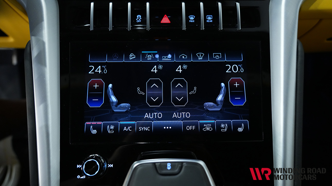 2019 Lamborghini Urus 37