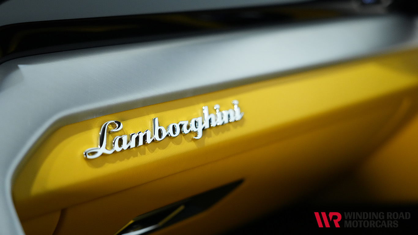 2019 Lamborghini Urus 40