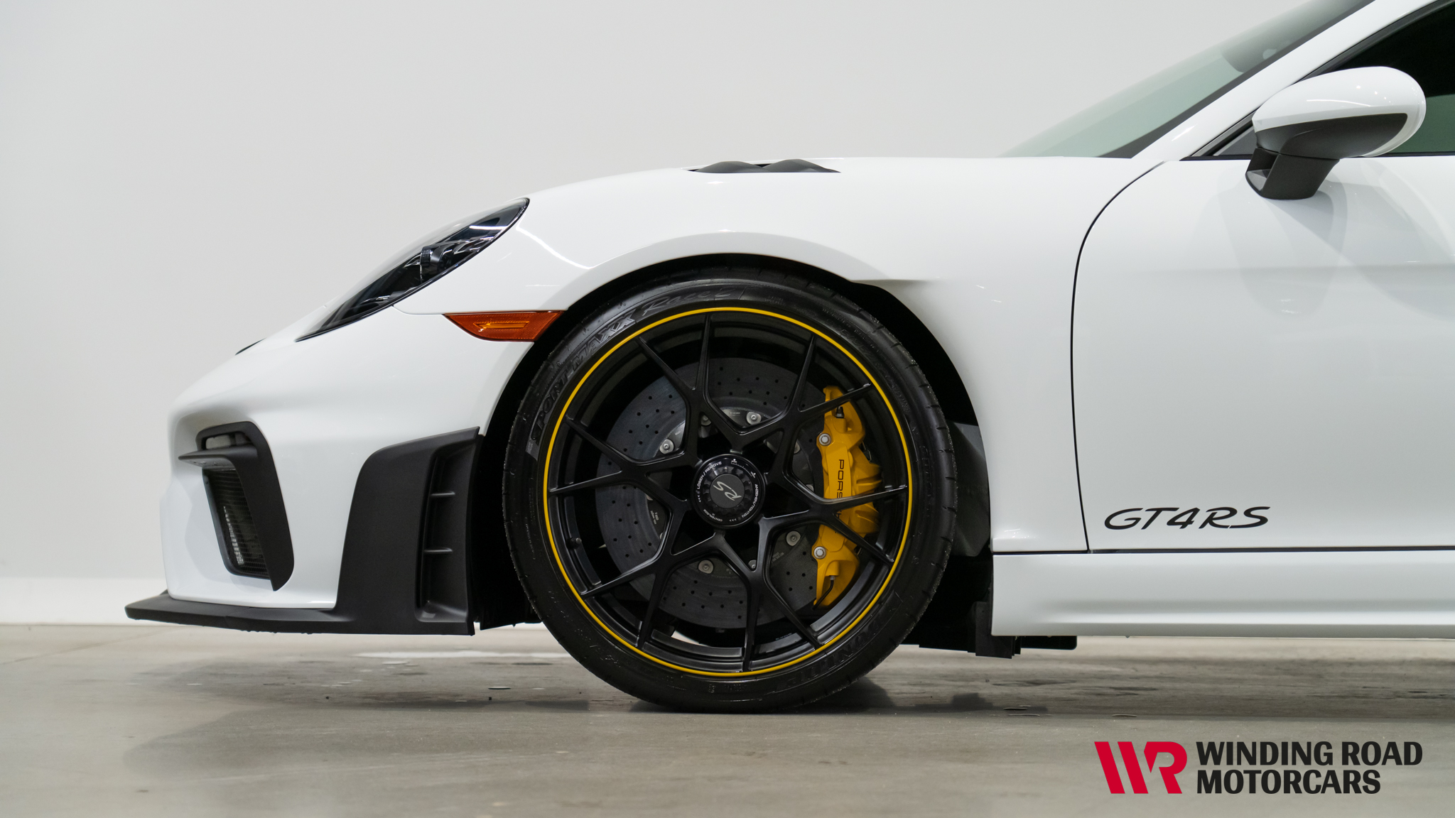 2025 Porsche Cayman 718 GT4RS 2