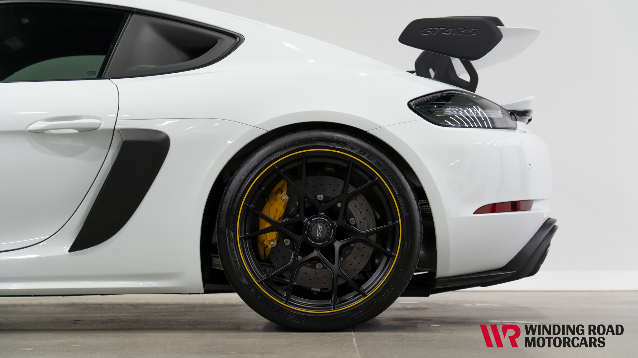 2025 Porsche Cayman 718 GT4RS 4