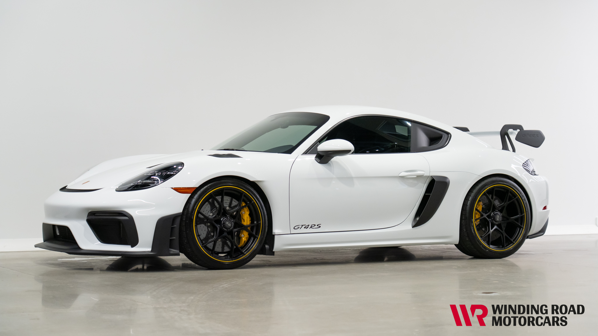 2025 Porsche Cayman 718 GT4RS 6