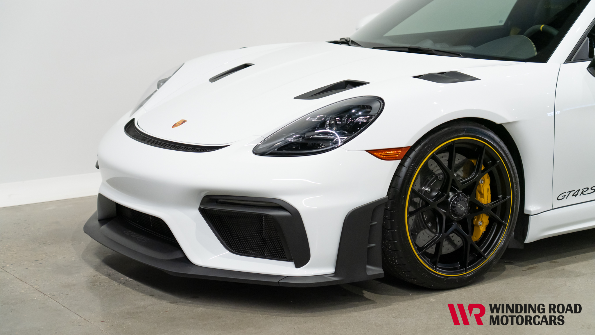 2025 Porsche Cayman 718 GT4RS 7