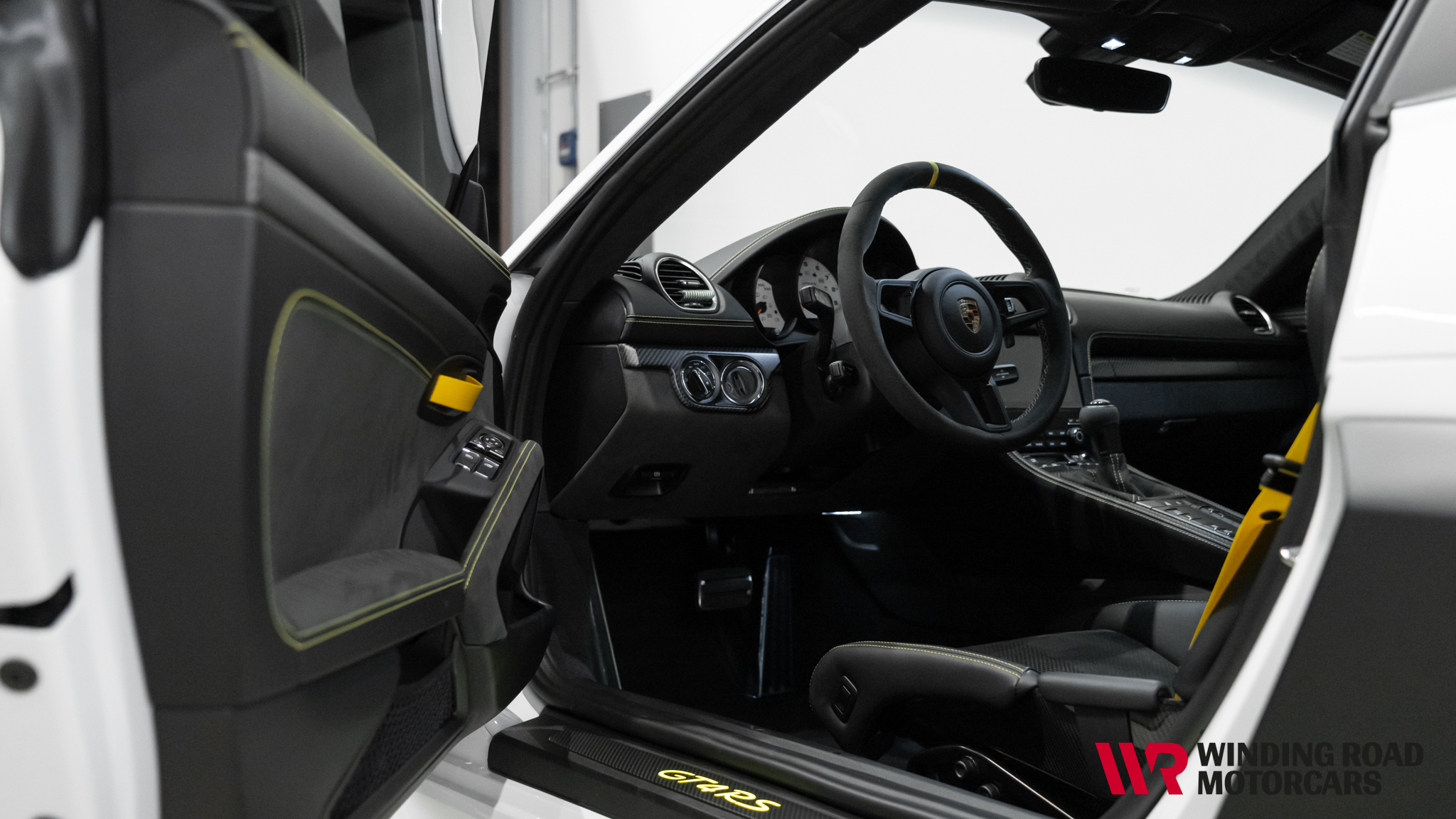 2025 Porsche Cayman 718 GT4RS 25