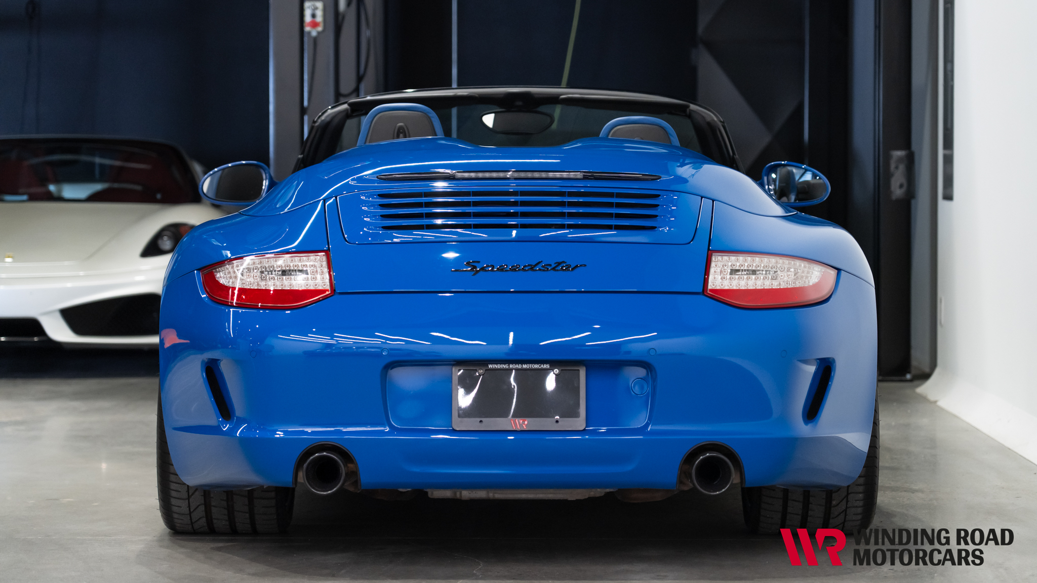 2011 Porsche 911 Speedster 23
