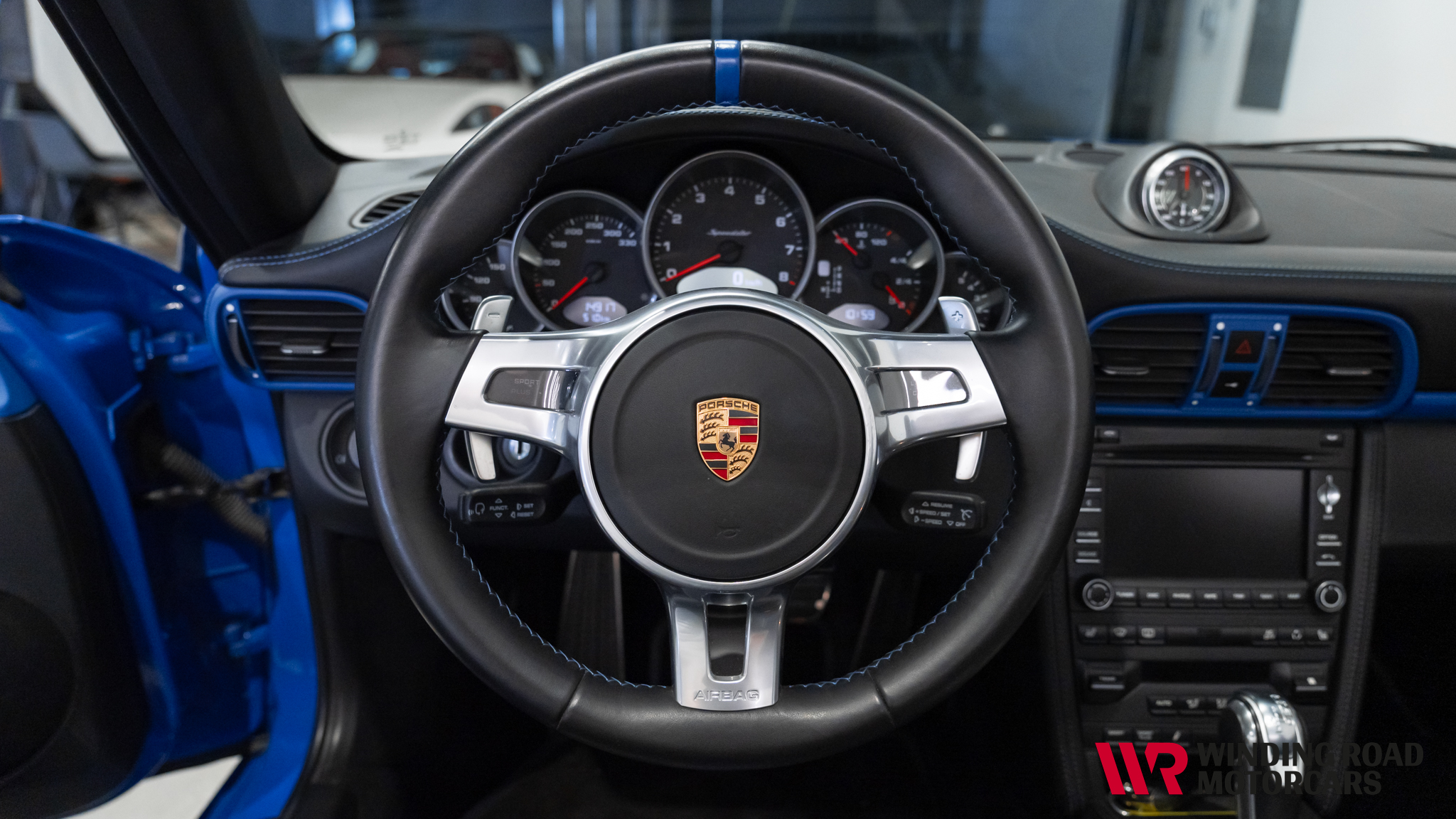 2011 Porsche 911 Speedster 39
