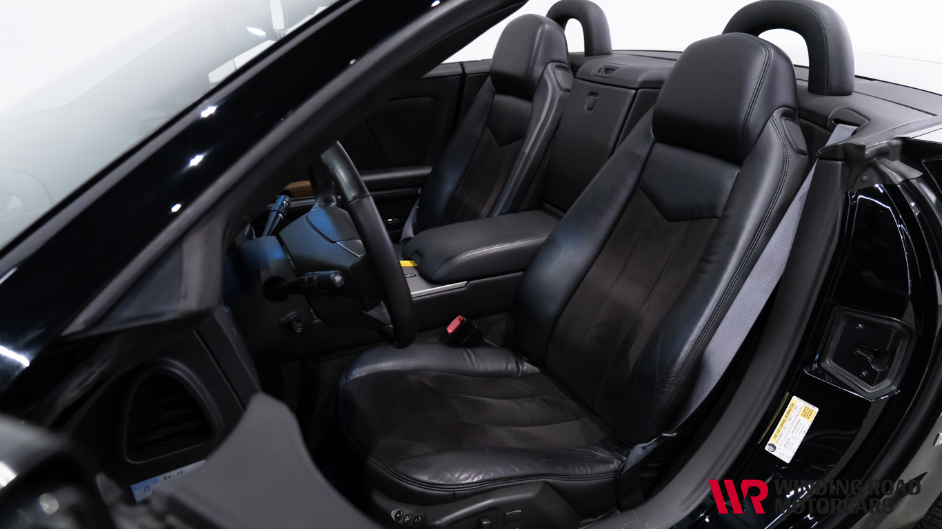 2008 Cadillac XLR-V 38