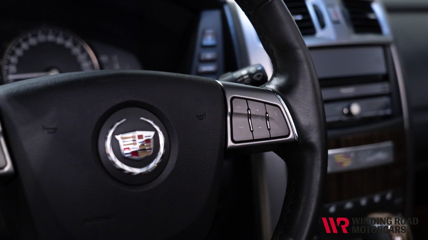 2008 Cadillac XLR-V 41