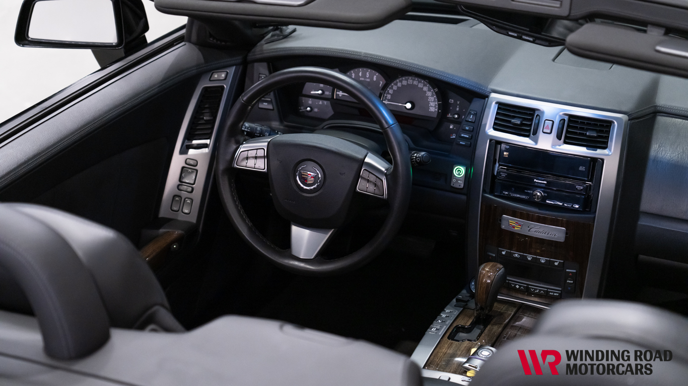 2008 Cadillac XLR-V 58