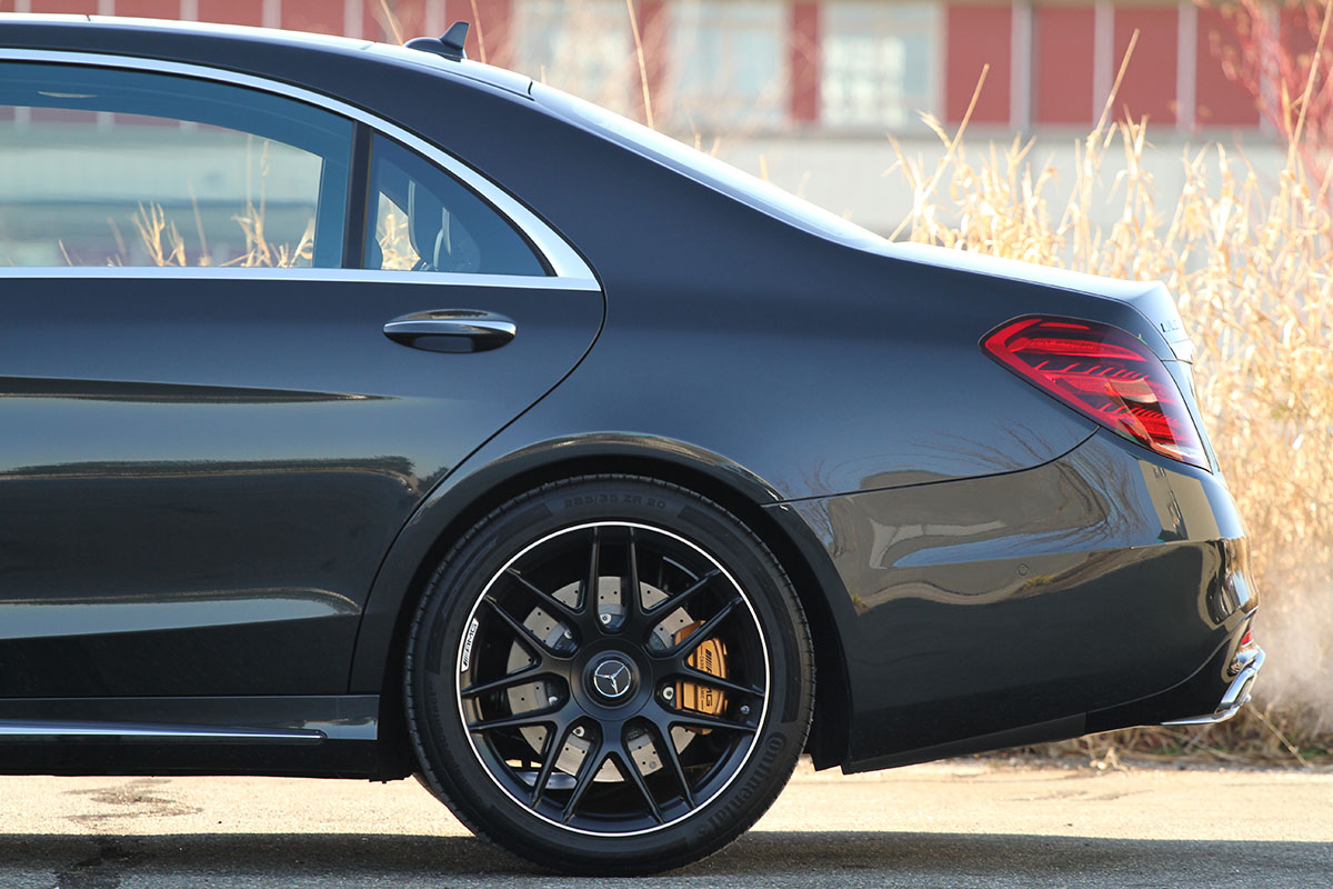 2018 Mercedes-Benz S63 AMG Sedan 9