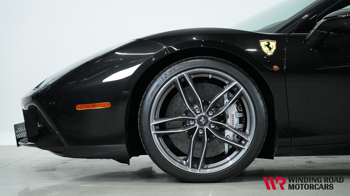 2016 Ferrari 488 GTB 2