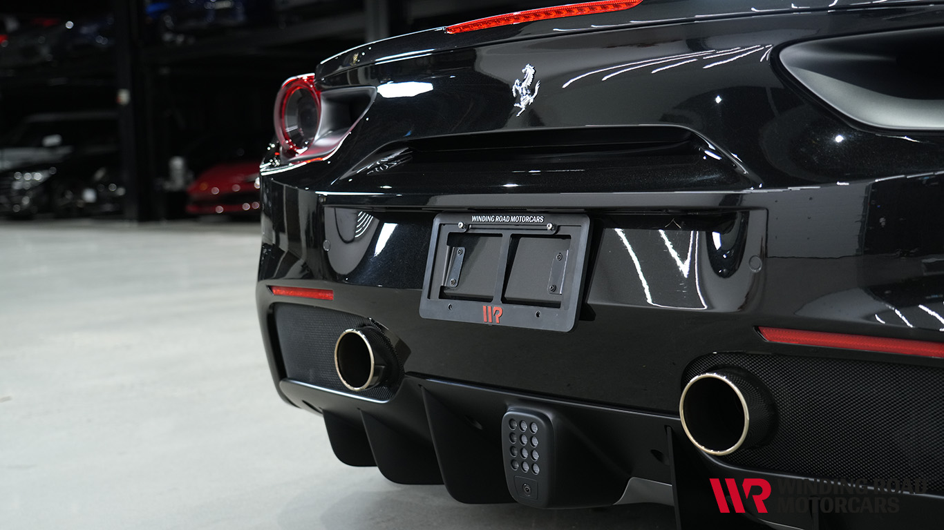 2016 Ferrari 488 GTB 18