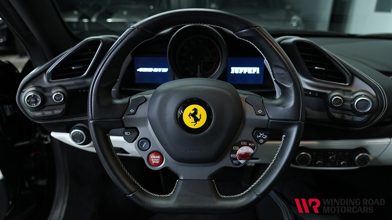 2016 Ferrari 488 GTB 30