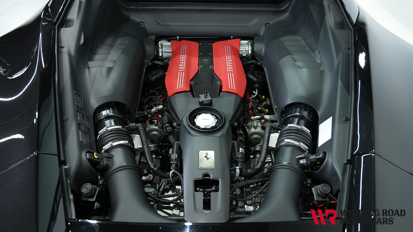 2016 Ferrari 488 GTB 41
