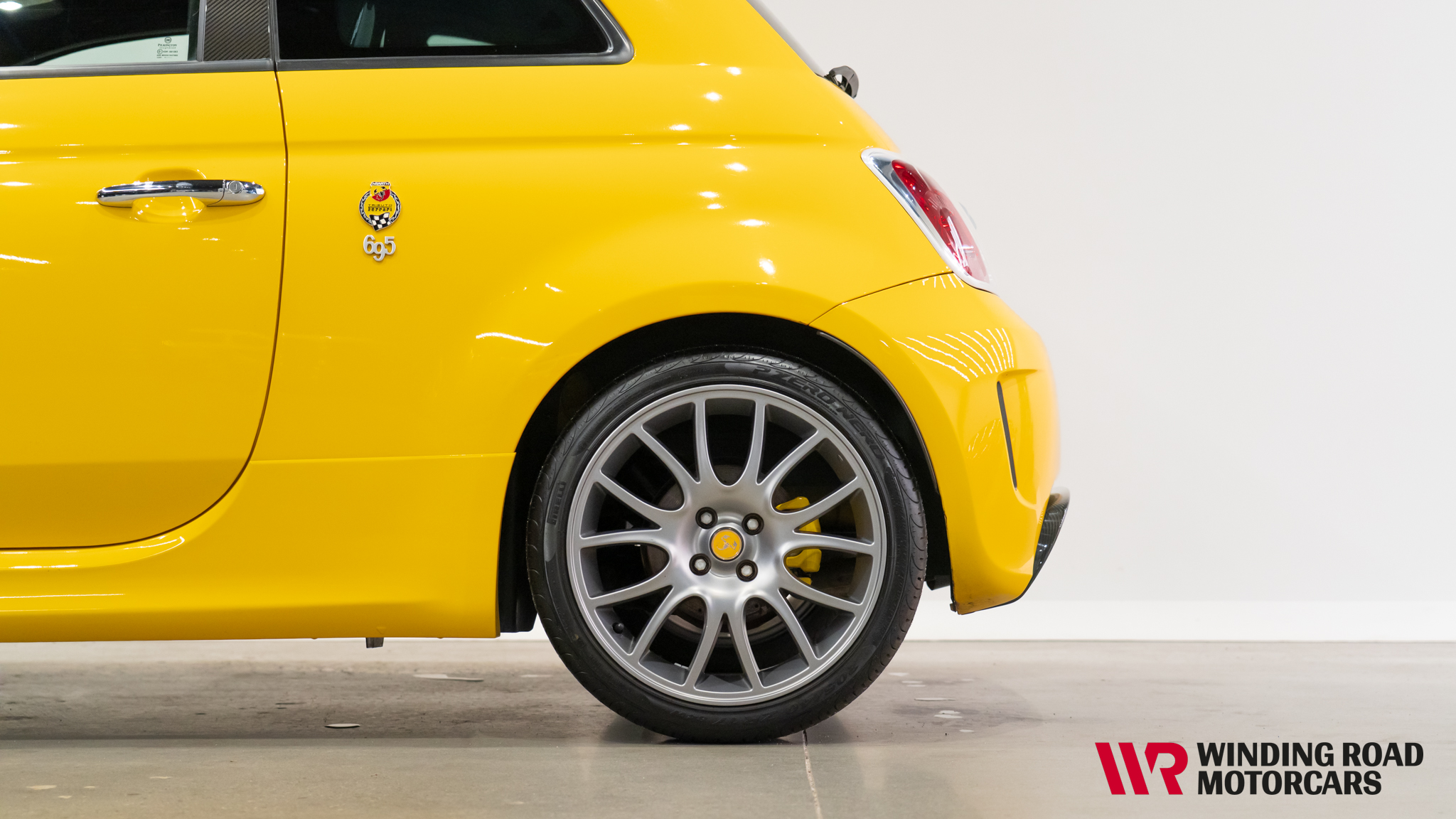 2011 Fiat Abarth 695 Tributo Ferrari 4