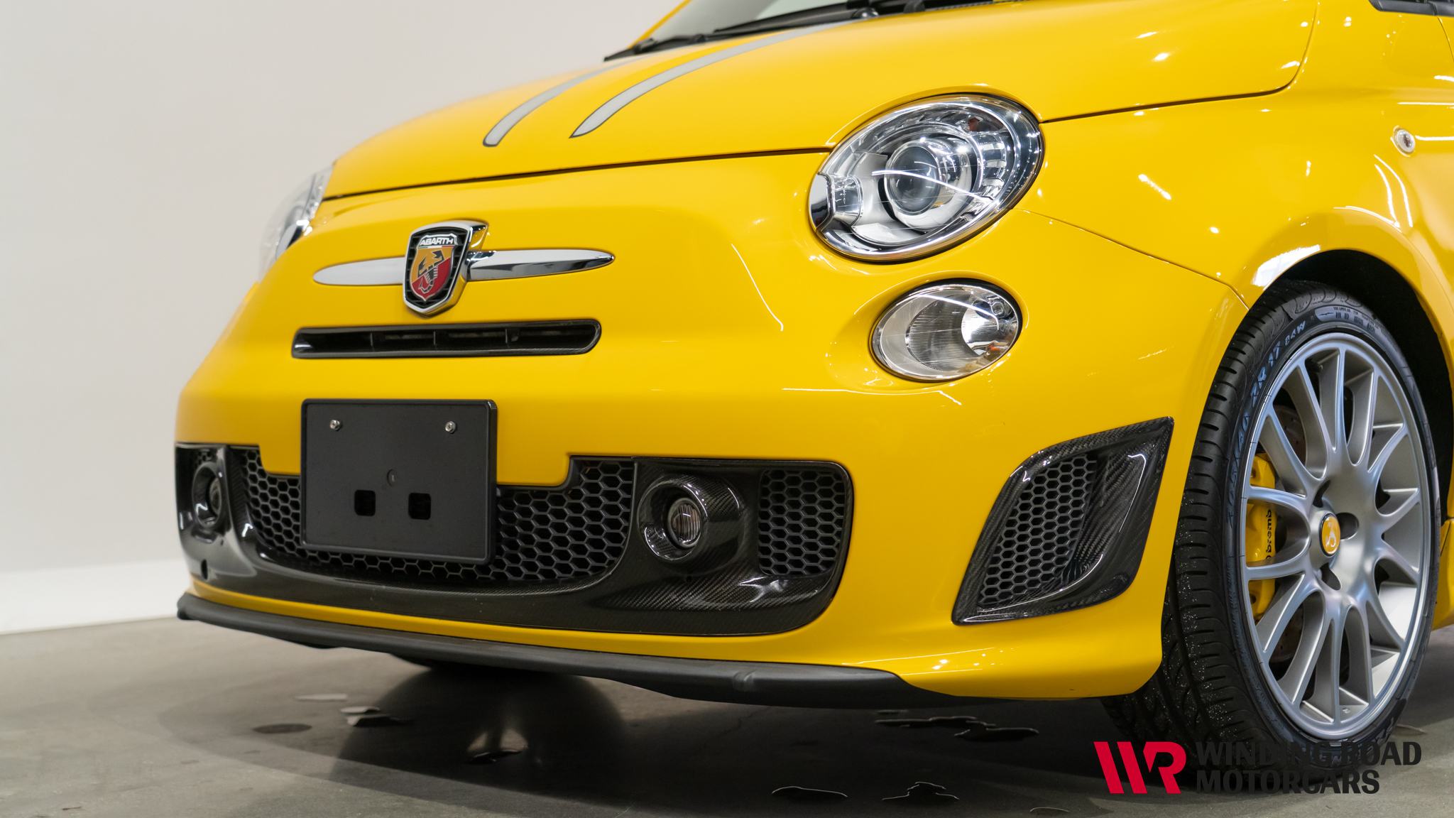 2011 Fiat Abarth 695 Tributo Ferrari 7
