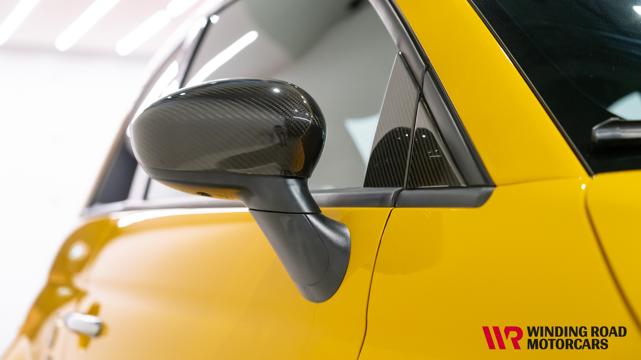 2011 Fiat Abarth 695 Tributo Ferrari 10