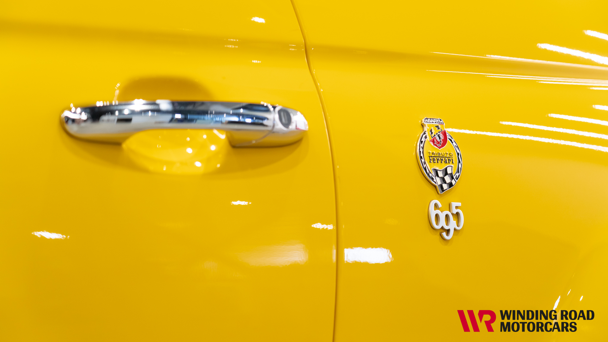 2011 Fiat Abarth 695 Tributo Ferrari 15