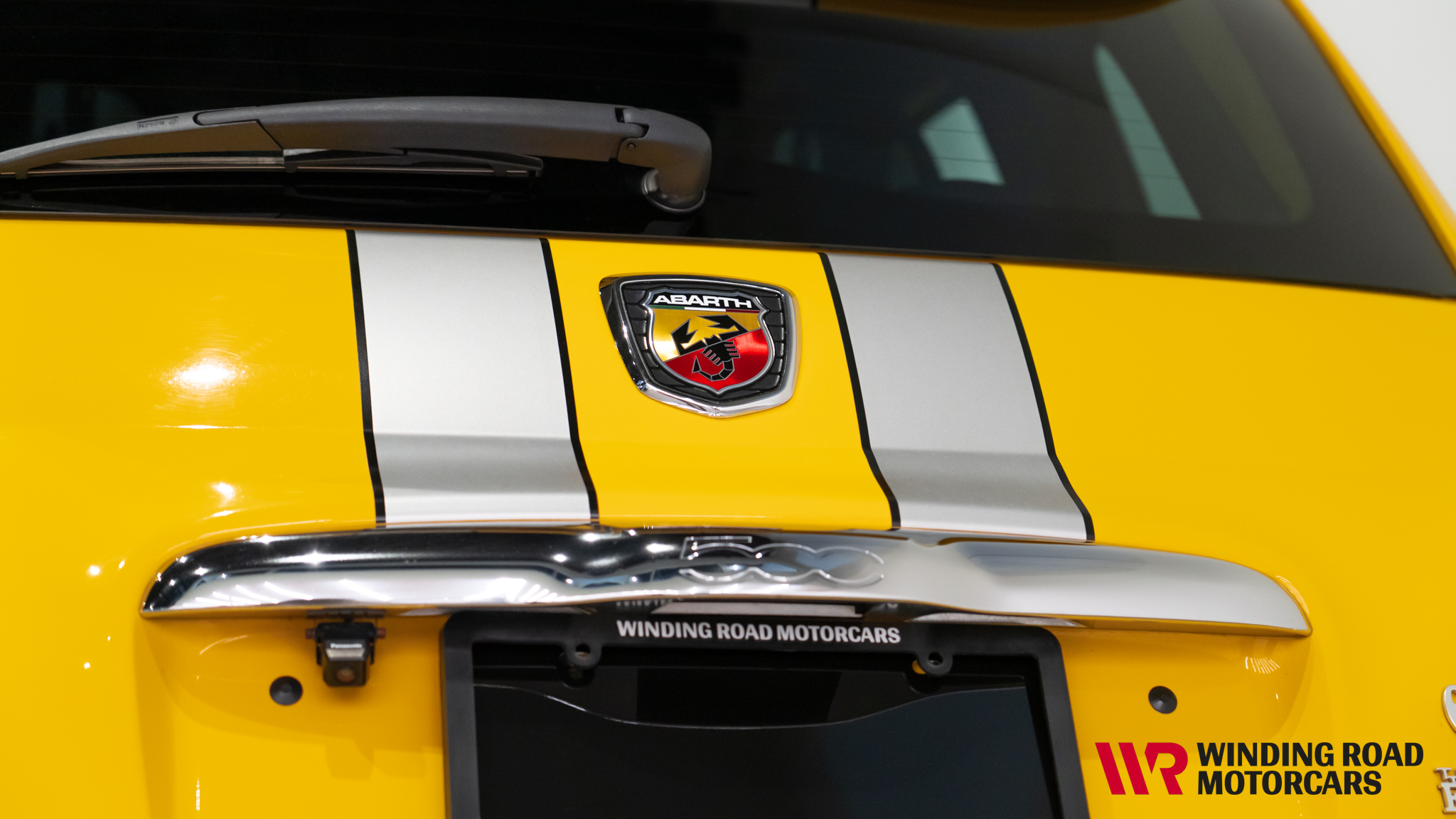 2011 Fiat Abarth 695 Tributo Ferrari 19