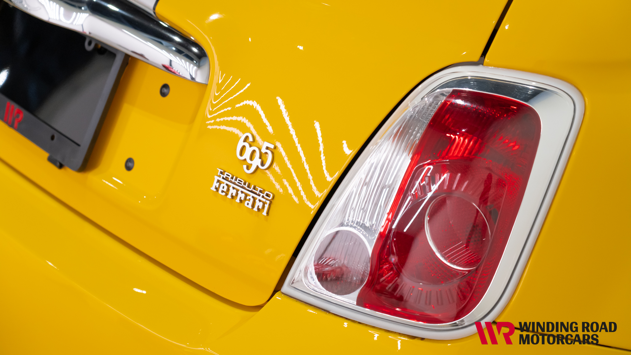 2011 Fiat Abarth 695 Tributo Ferrari 23