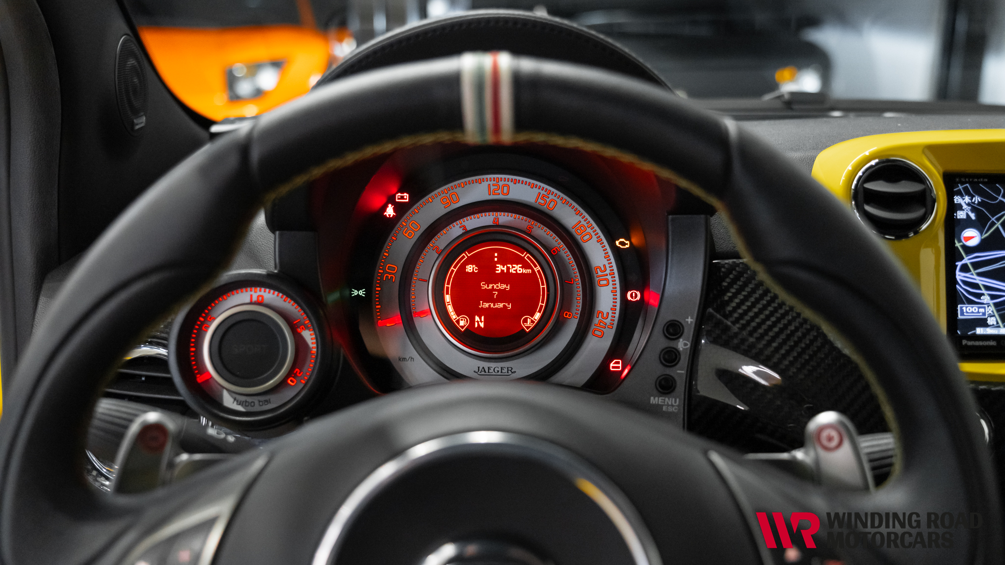 2011 Fiat Abarth 695 Tributo Ferrari 39