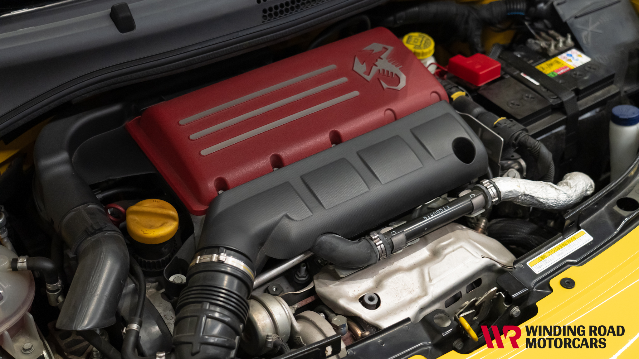 2011 Fiat Abarth 695 Tributo Ferrari 32