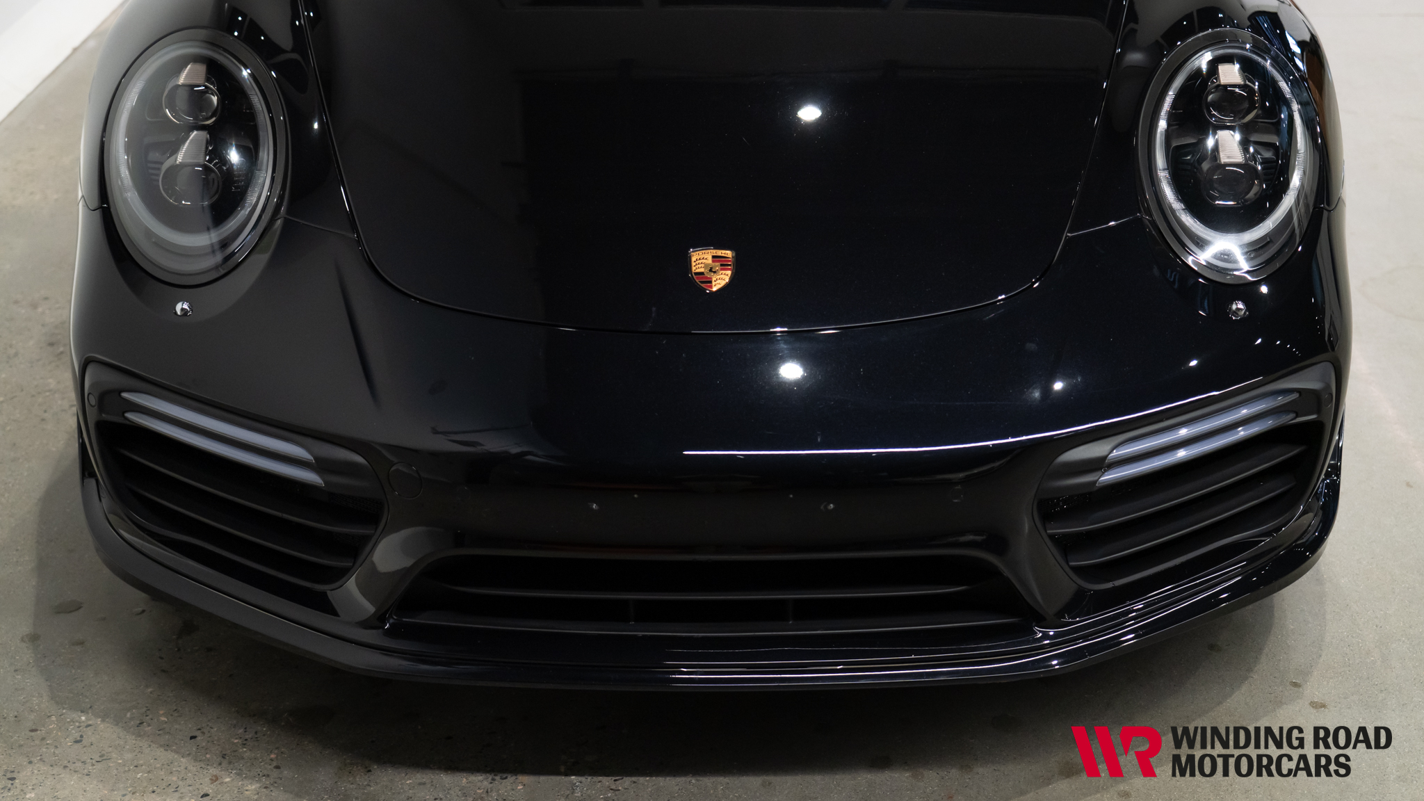 2017 Porsche 911 Turbo S 8