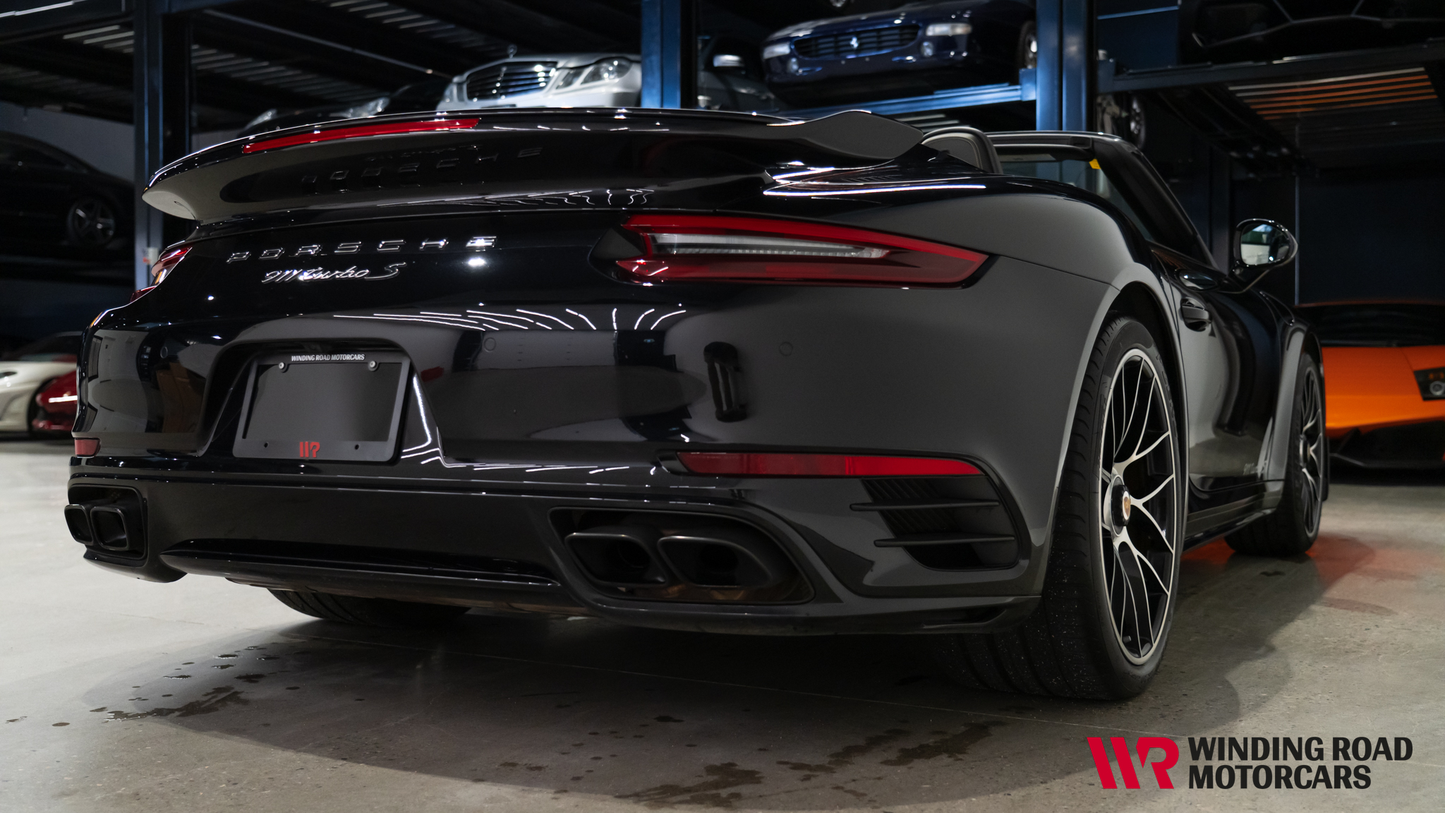 2017 Porsche 911 Turbo S 30