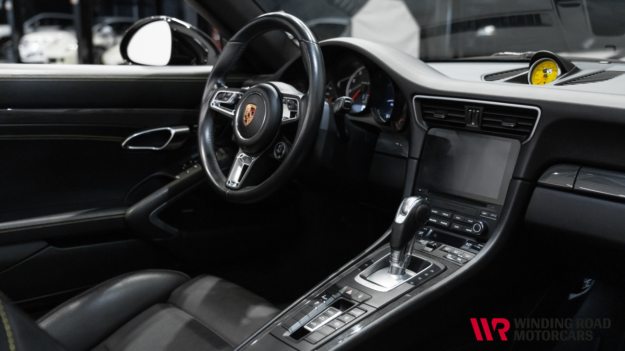 2017 Porsche 911 Turbo S 46