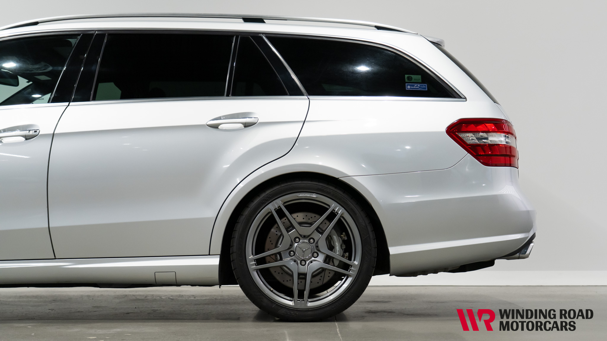 2011 Mercedes-Benz E63 Wagon 15