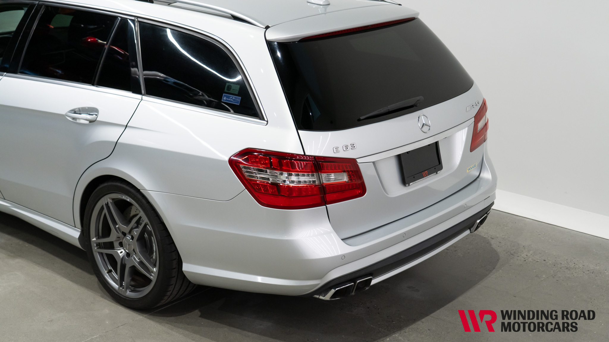 2011 Mercedes-Benz E63 Wagon 17