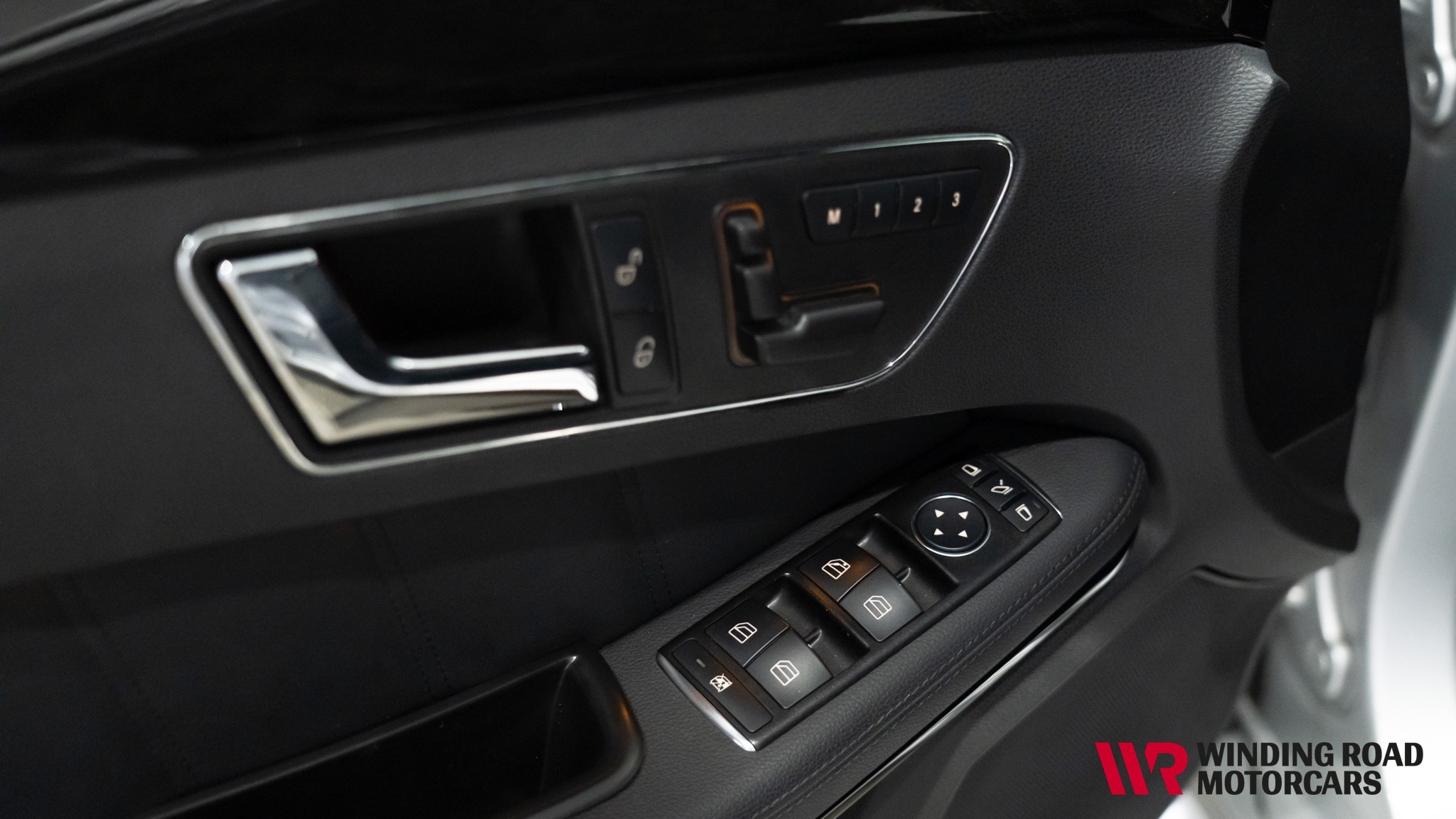 2011 Mercedes-Benz E63 Wagon 34
