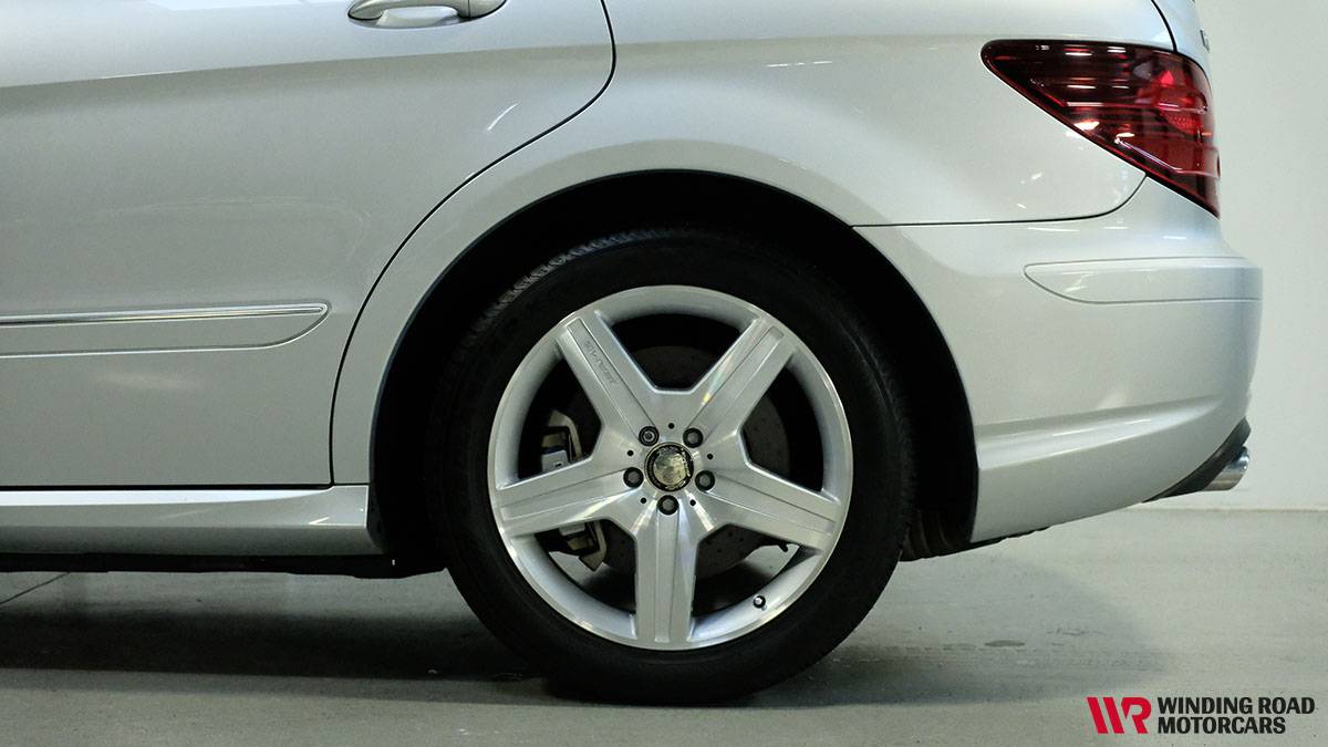 2007 Mercedes-Benz R63 AMG SWB 8