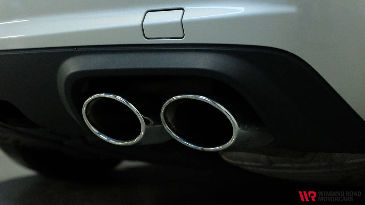 2007 Mercedes-Benz R63 AMG SWB 10