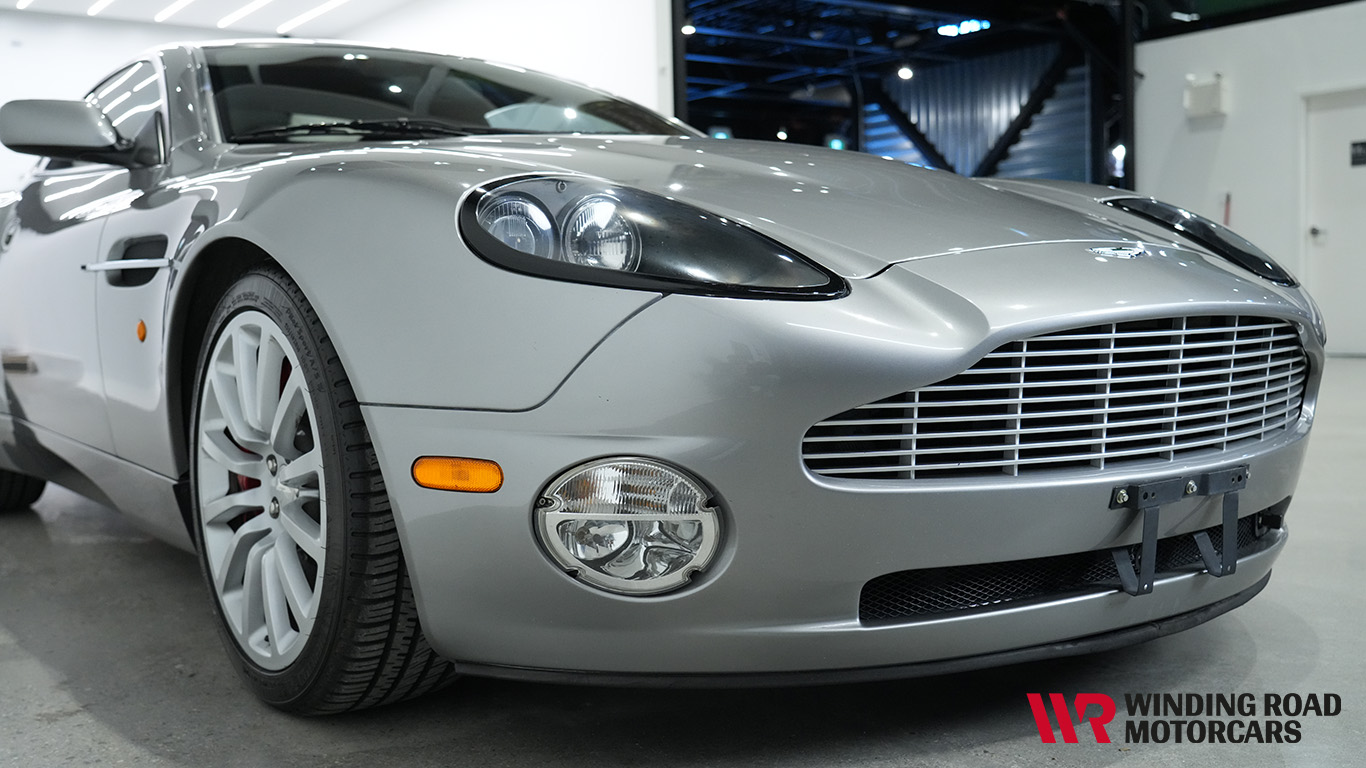 2002 Aston Martin Vanquish 13