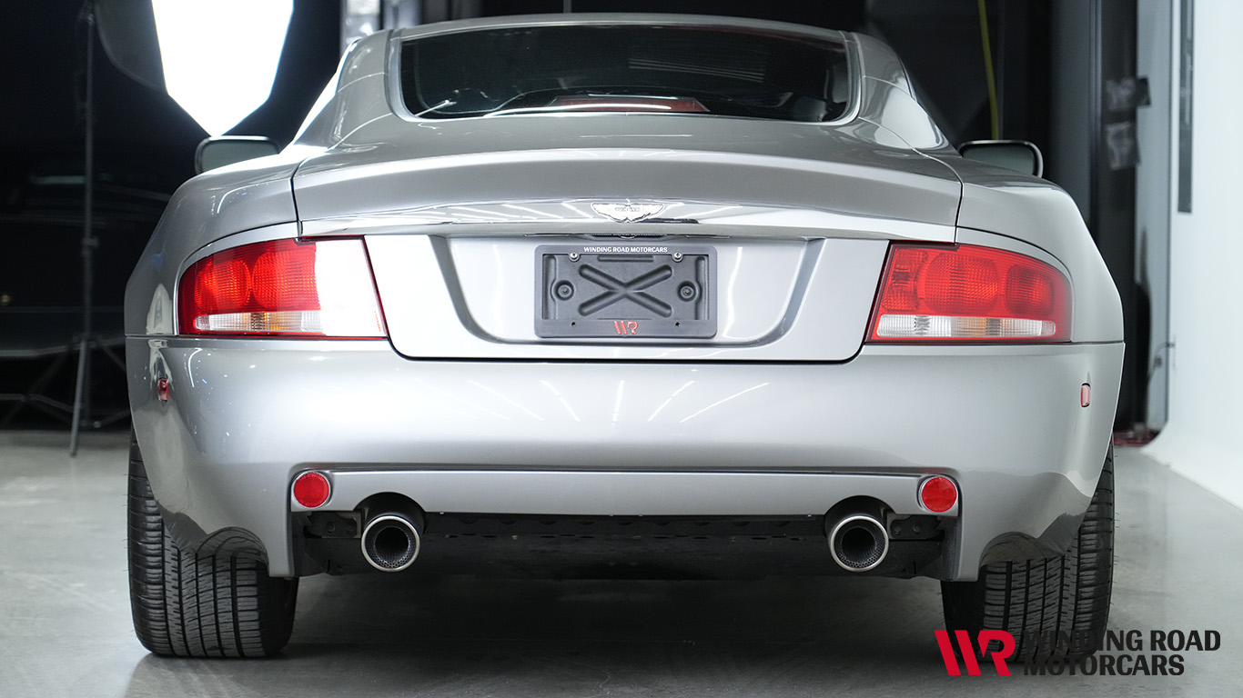 2002 Aston Martin Vanquish 19