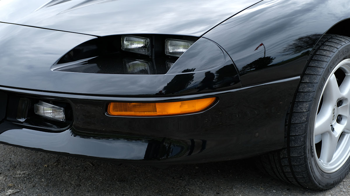 1997 Chevrolet Camaro SS 17