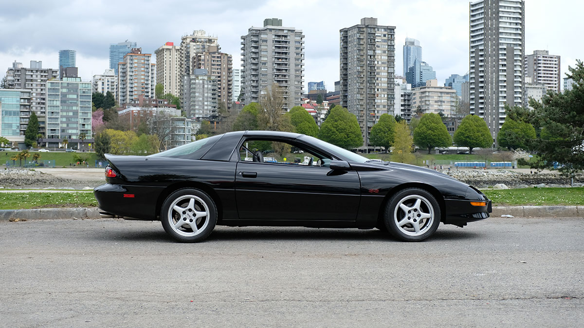 1997 Chevrolet Camaro SS 20