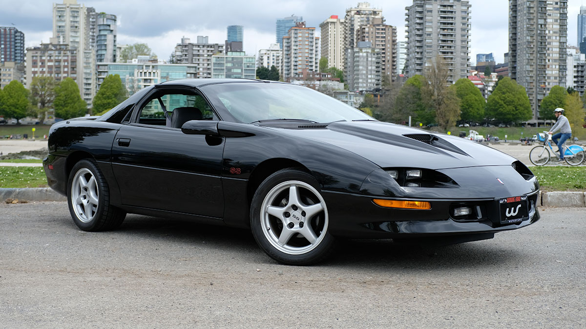 1997 Chevrolet Camaro SS 21