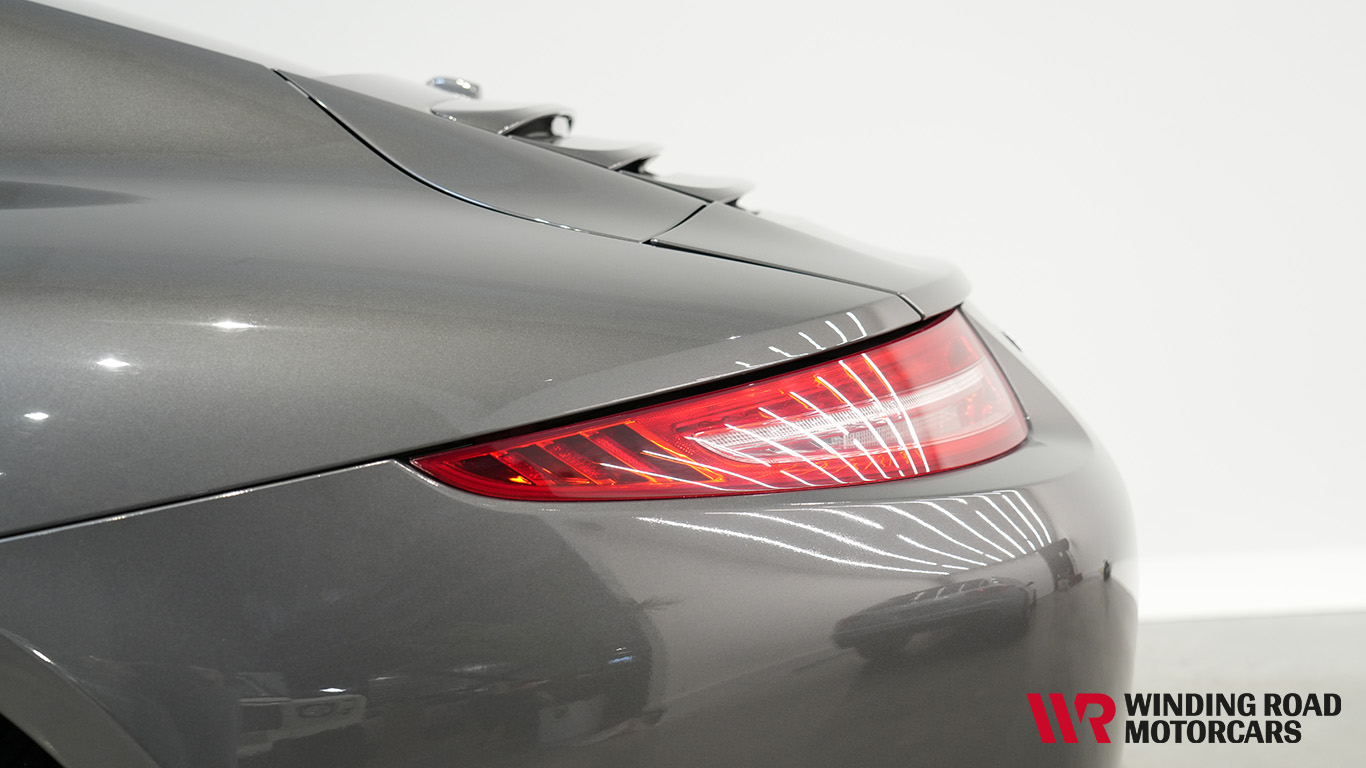 2012 Porsche 911 Carrera S 14