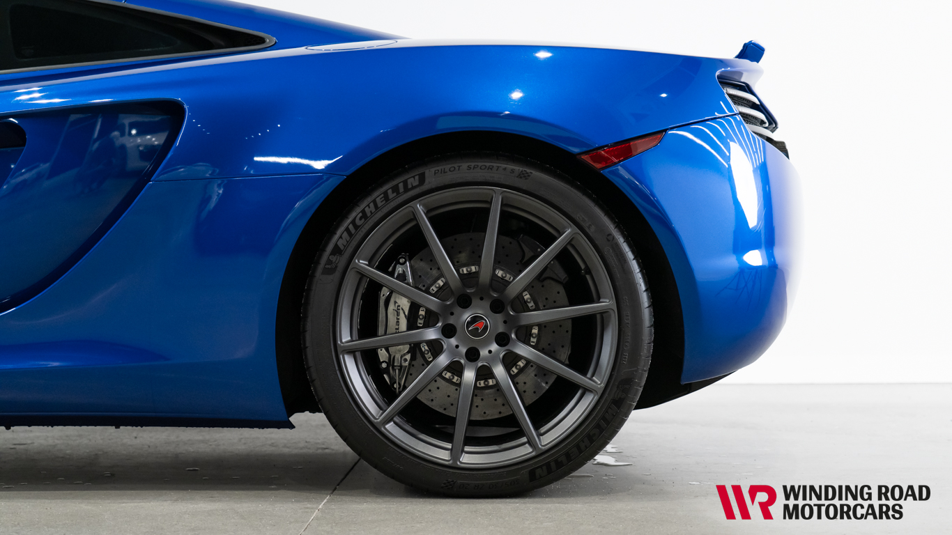2012 McLaren MP4-12C 4