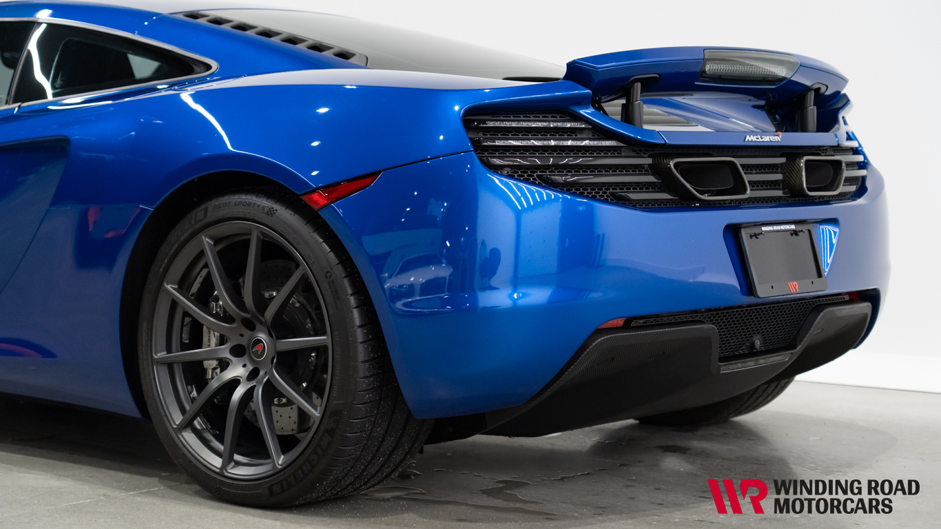 2012 McLaren MP4-12C 18