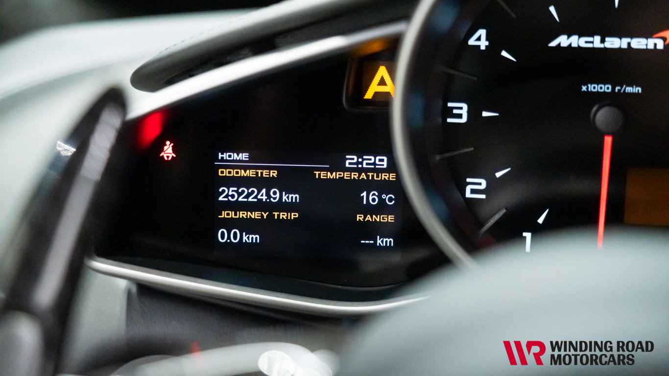 2012 McLaren MP4-12C 38