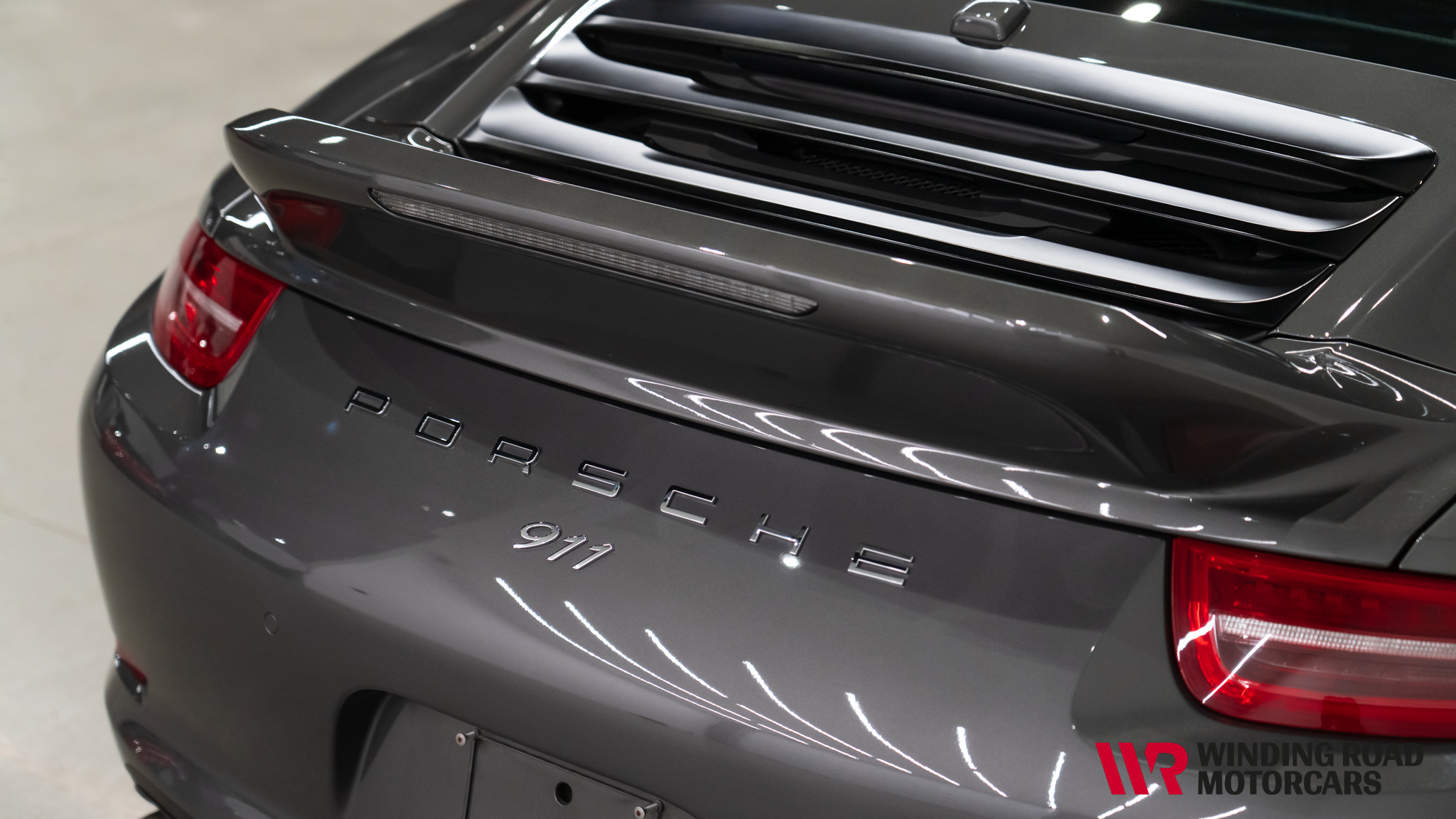 2012 Porsche 911 Carrera S 19