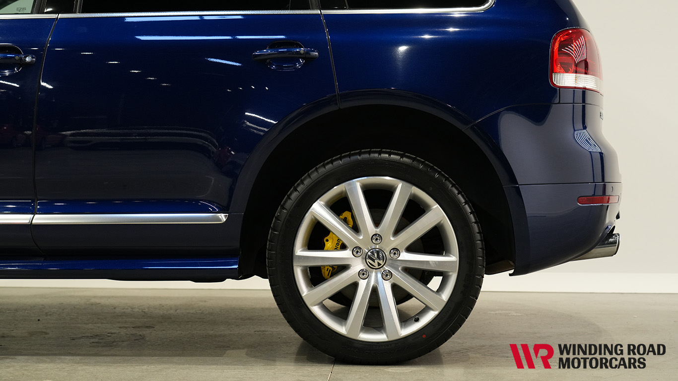 2007 Volkswagen Touareg W12 3