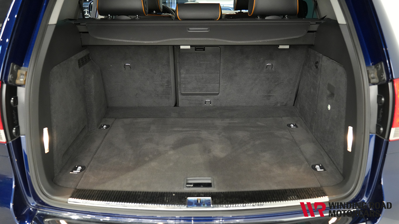 2007 Volkswagen Touareg W12 43