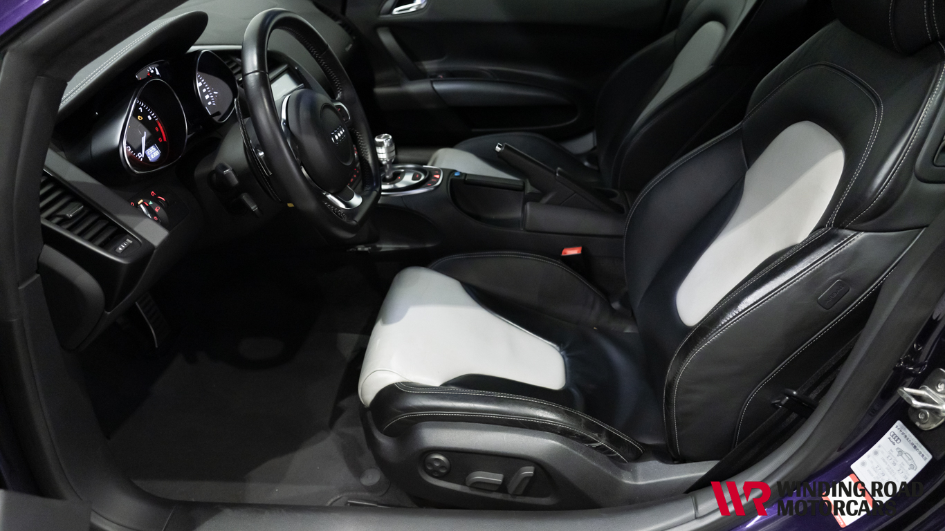 2010 Audi R8 V10 36