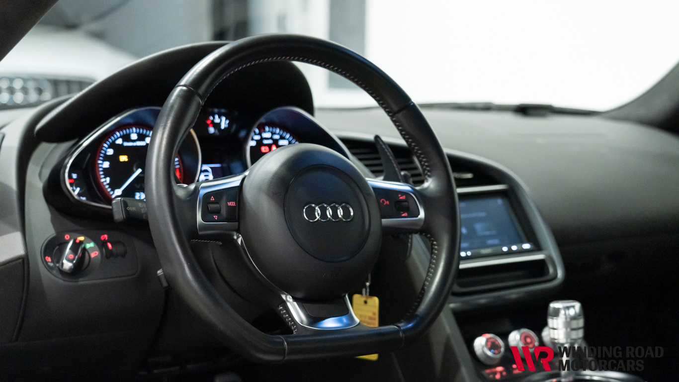 2010 Audi R8 V10 39