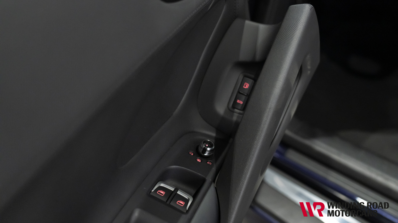 2010 Audi R8 V10 41