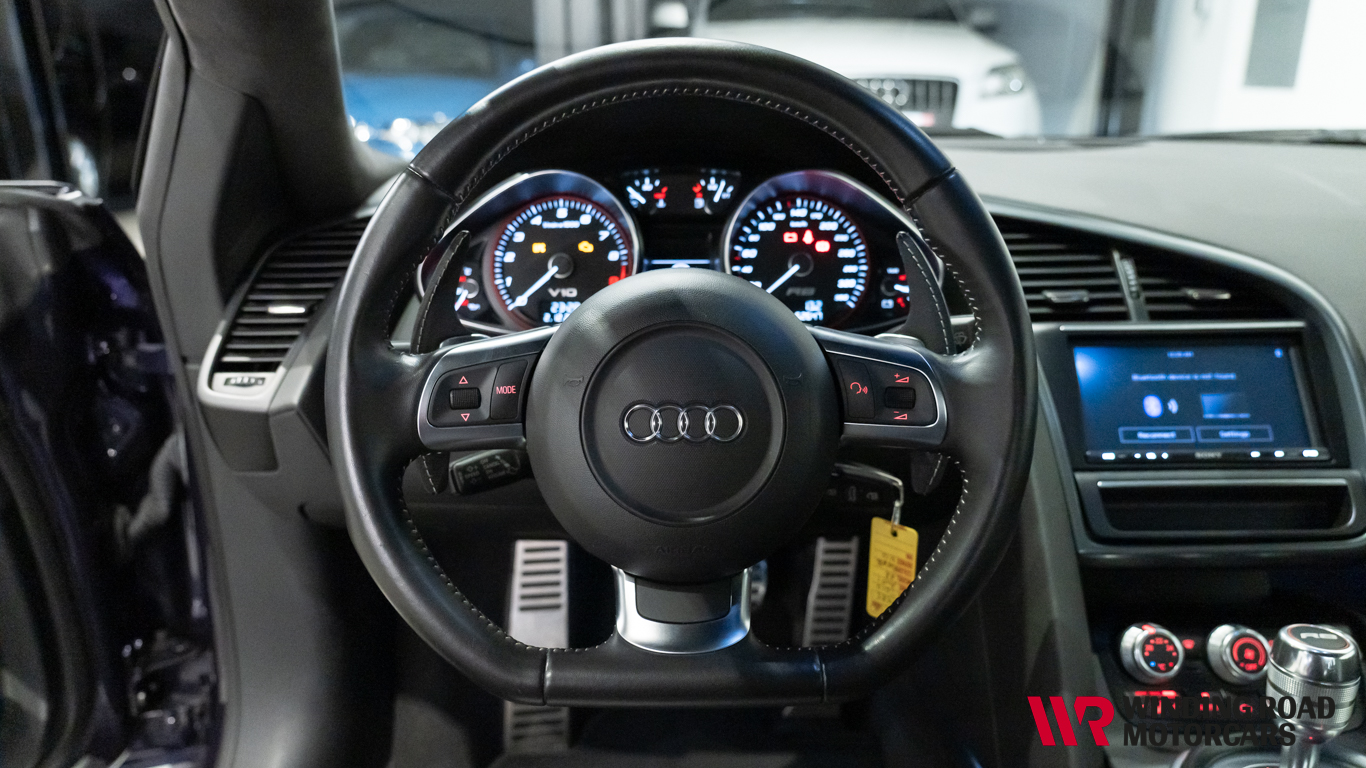 2010 Audi R8 V10 44