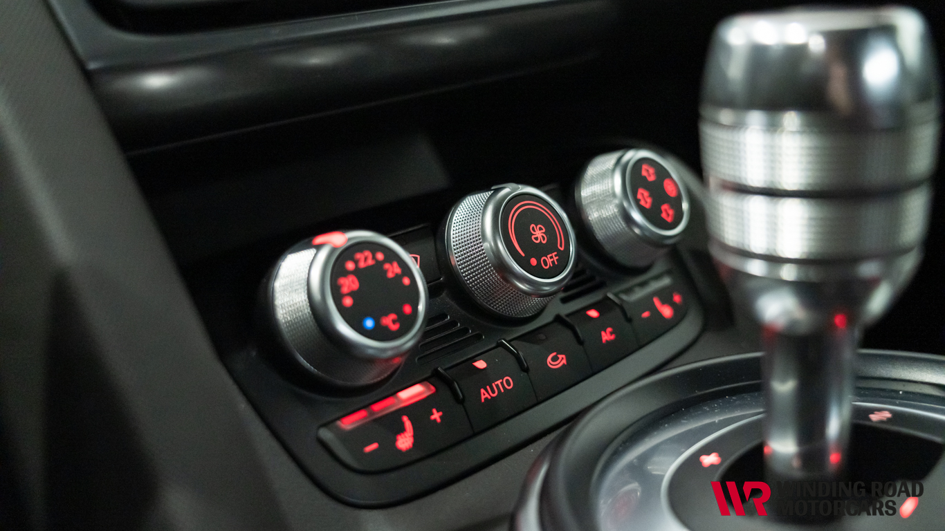 2010 Audi R8 V10 54